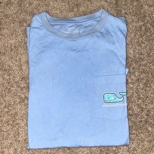 blue vineyard vines shirt
